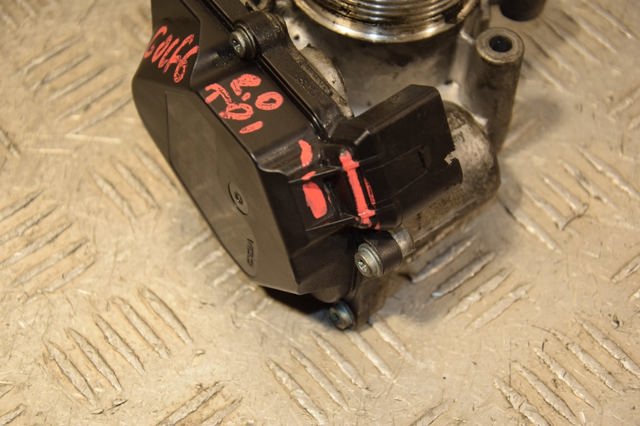 Заслінка повітряна 03L128063AF VAG