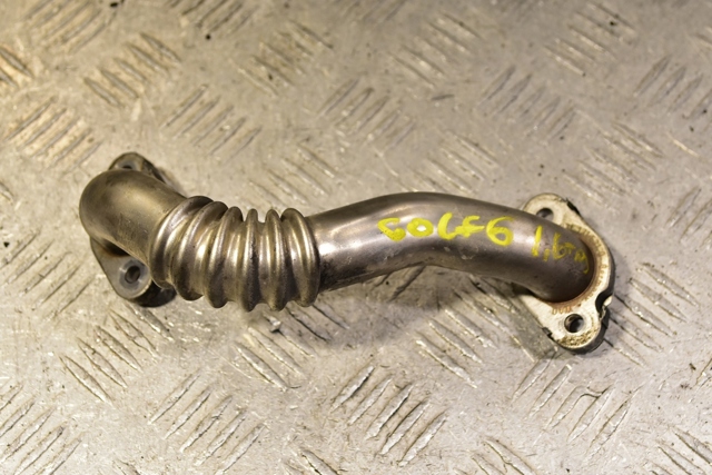 Шланг (патрубок) радіатор EGR, подача 03L131521Q VAG
