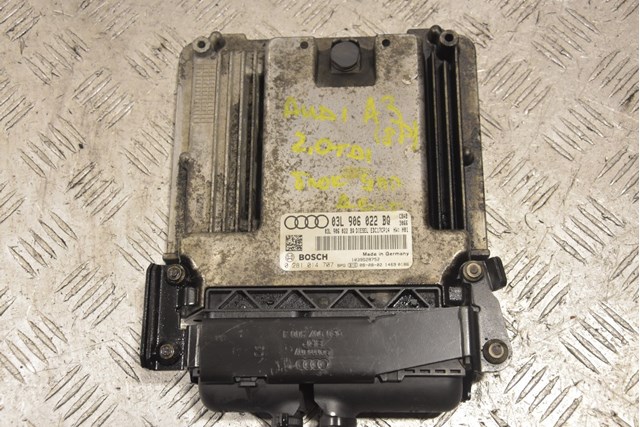 Блок двигуна 03L906022BQ VAG