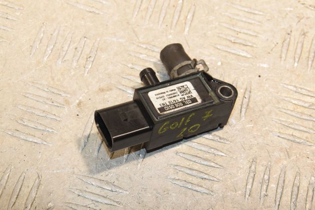 Датчик тиску вихлопних газів 03L906051D VAG