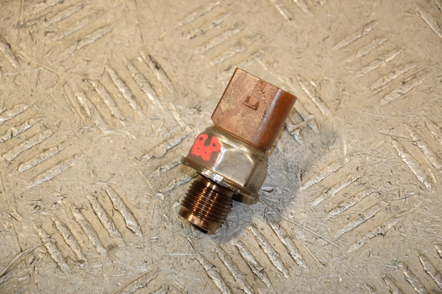 Манометри 03L906054 VAG