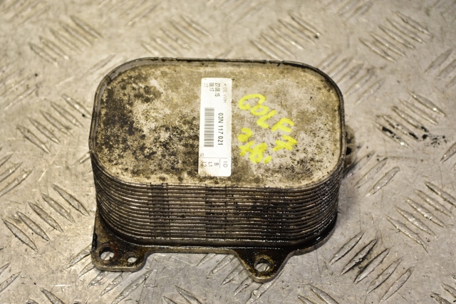 Радіатор масляний 03N117021 VAG