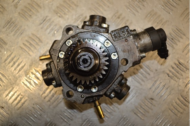 Насос паливний високого тиску Renault Trafic III