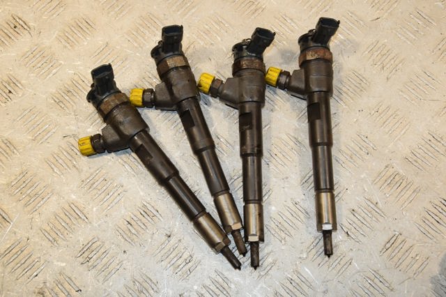 Форсунки електромагнітні 0445110485 RENAULT