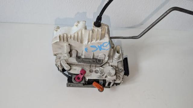 Замок водійських дверей 04589921AF CHRYSLER