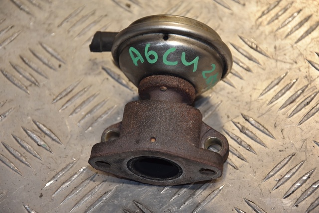 Клапан EGR, рециркуляції газів 046131503A VAG