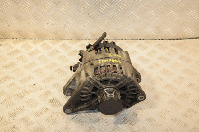 Генератор автомобільний 04801827AA CHRYSLER