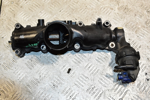 Датчик абсолютного тиску 04B129709B VAG