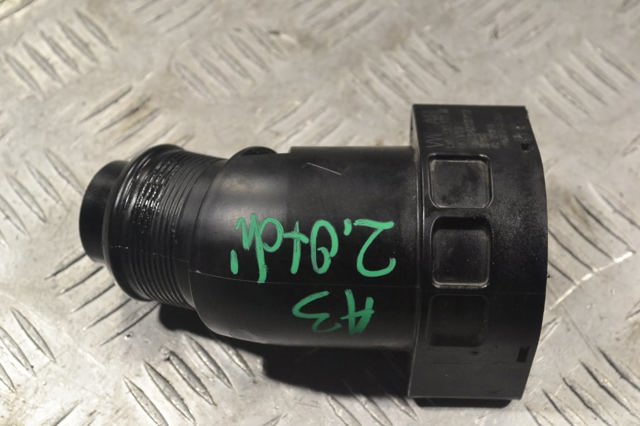 Патрубок турбіни вихлопних газів 04L131111M VAG