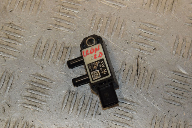 Датчик тиску вихлопних газів 04L906051M VAG