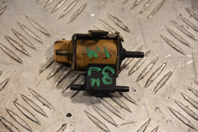 Клапан соленоїд регулювання заслонки EGR 054906267A VAG