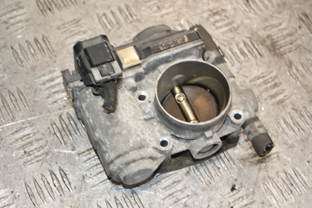 Блок дросельної заслінки 055559227 OPEL