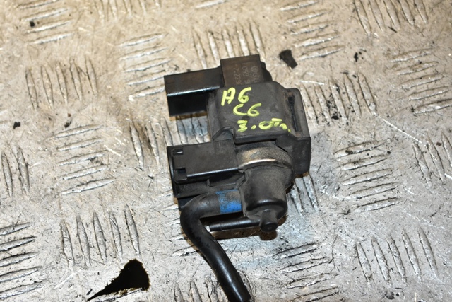 Перетворювач тиску (соленоїд) наддуву / EGR 059906628A VAG