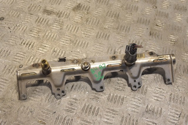 Розподільник палива 06F133317G VAG