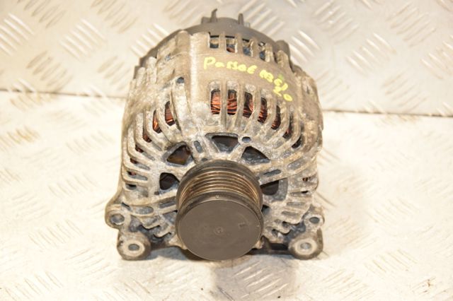 Авто генератор 06F903023C VAG