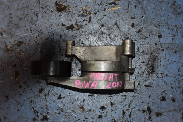 Натяжна планка поліклинового ременя Seat Altea 40