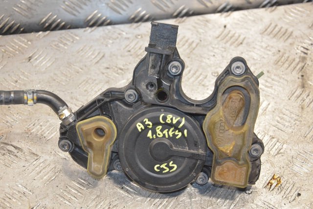 Масловіддільник газів 06K103495AG VAG