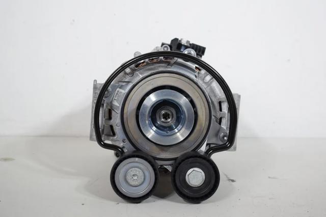 Авто генератор 06L903018H VAG