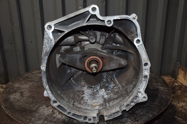 КПП в зборі 1069401052 BMW