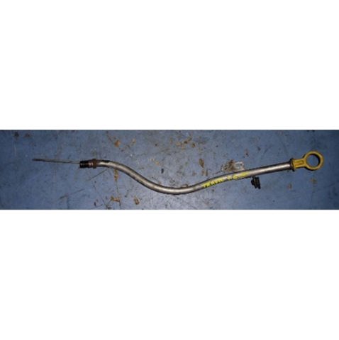 Направляюча щупа-індикатора рівня масла в двигуні 111518504R NISSAN