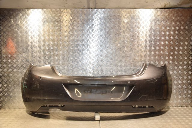 Кожух бампера заднього 13266587 OPEL