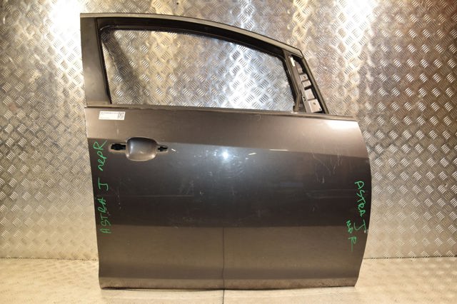 Дверка передня права 13285607 OPEL