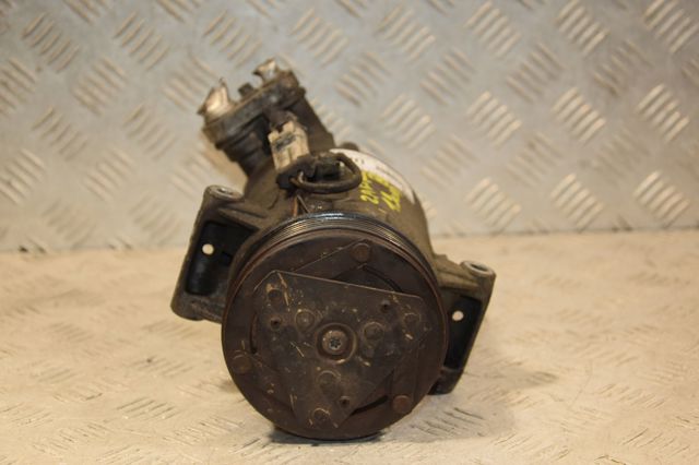 Компресор кондиціонера 13286088 OPEL