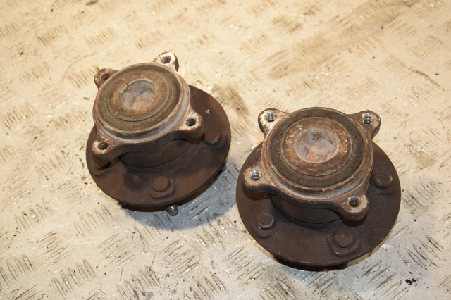 Підшипник ступиці колеса 13502873 OPEL