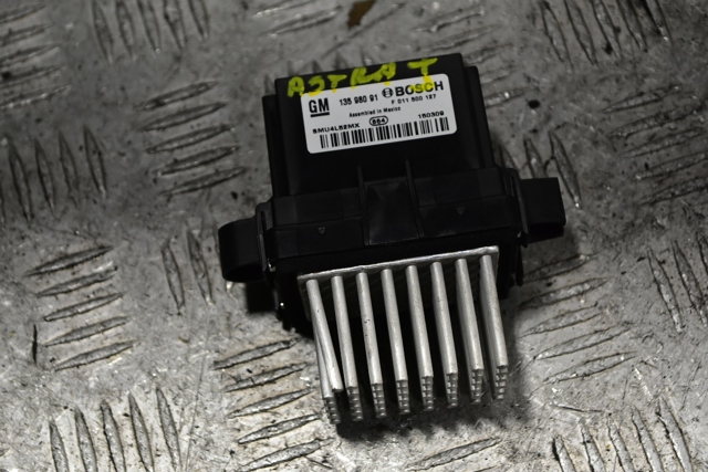 Регулятор оборотів пічки 13598091 OPEL