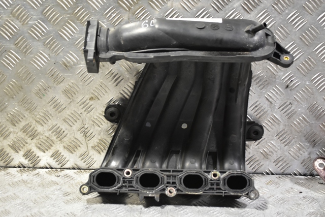 Колектор впускний 14001EE00B NISSAN