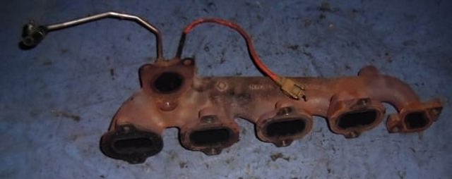 Газопроводи (колектор випускний) 140045202R RENAULT