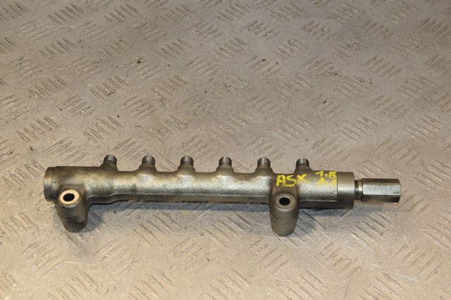 Розподільник палива 1465A304 MITSUBISHI