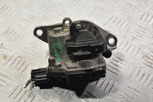 Байпасний клапан EGR, рециркуляції газів 147101246R RENAULT