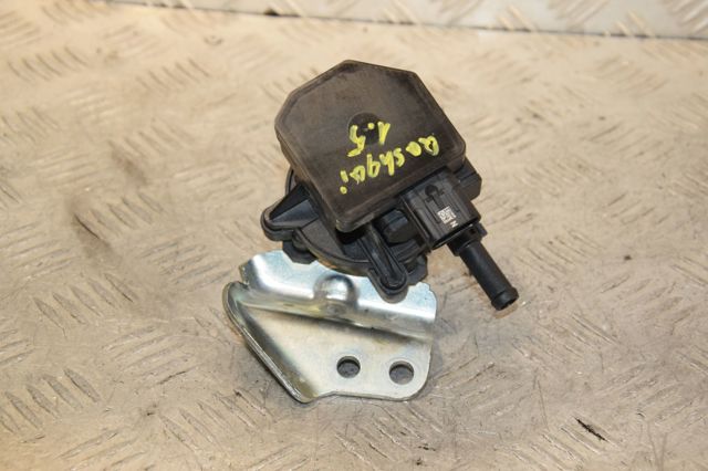 Помпа водяна, (насос) охолодження, додатковий електричний 149406RC2A NISSAN