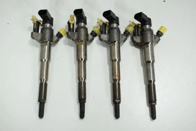 Форсунка інжектора 166000372R RENAULT