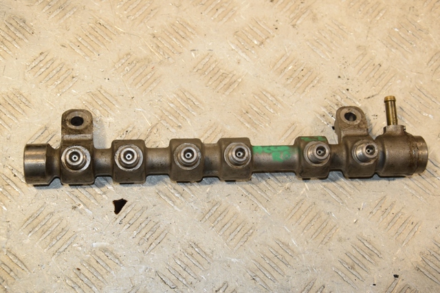 Рампа форсунок системи упорскування палива 16610RL0G01 HONDA
