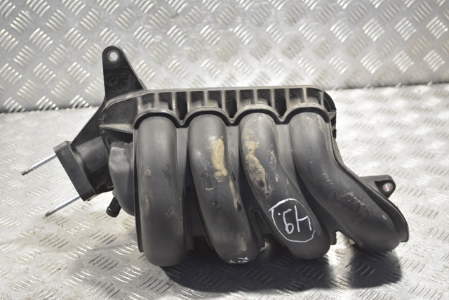 Колектор впускний 1712022070 TOYOTA