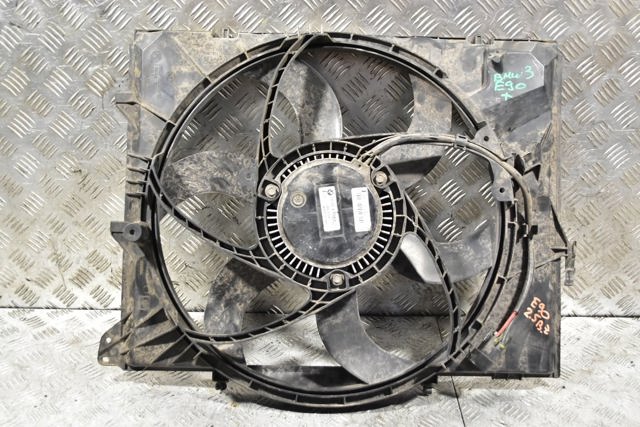Вентилятор радиатора 6 лопастей в сборе с диффузором bmw (e90/e93) 17427523259
