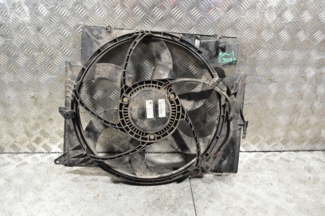 Вентилятор радиатора 6 лопастей в сборе с диффузором bmw (e90/e93) 17427788906