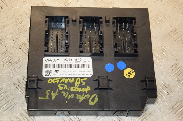 Блок управління бортової мережі 1K0937087D VAG