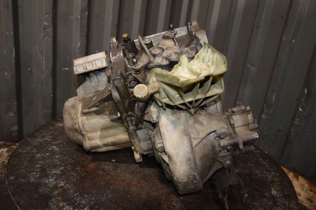 Коробка механіка в зборі 20DP59 PEUGEOT