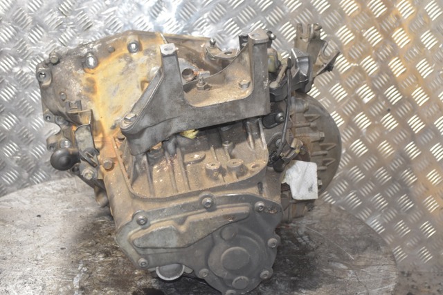 Коробка механіка в зборі 20MB27 PEUGEOT