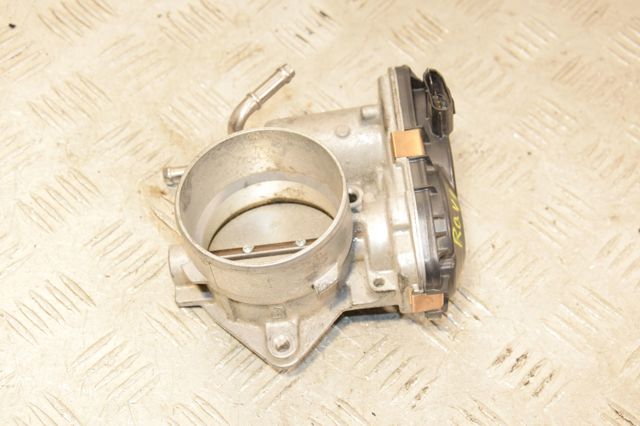 Блок дросельної заслінки 2203025020 TOYOTA