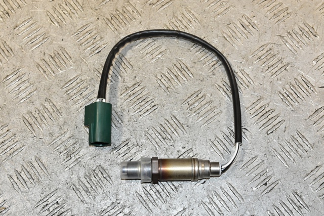 Датчик концентрації кисню 226A01F701 NISSAN