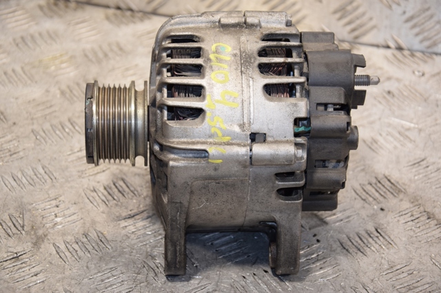 Генератор 231007865R RENAULT