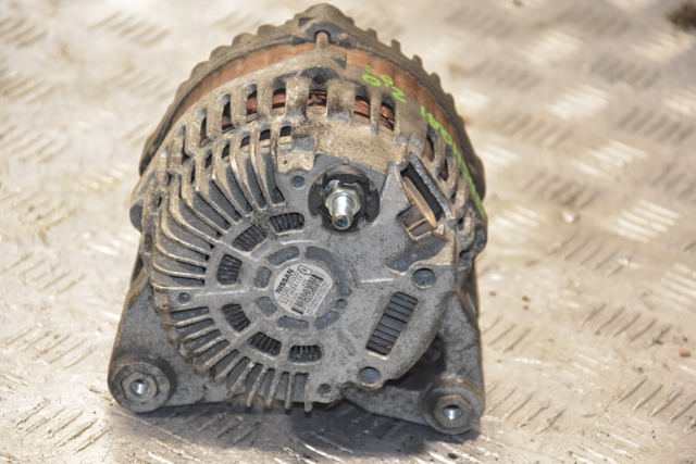 Генератор 23100JD200 NISSAN