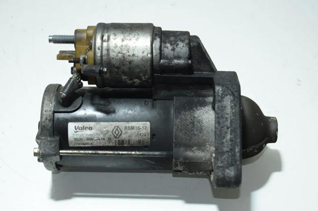 Стартер автомобільний 233002889R RENAULT