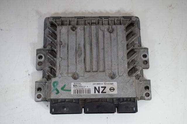 Блок двигуна 237101449R NISSAN