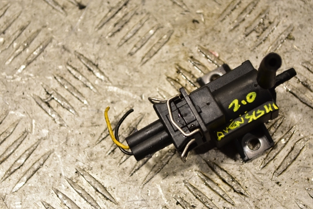 Клапан соленоїд регулювання заслонки EGR 258600R011 TOYOTA