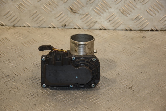 Дросільна заслінка в зборі 261000N030 TOYOTA